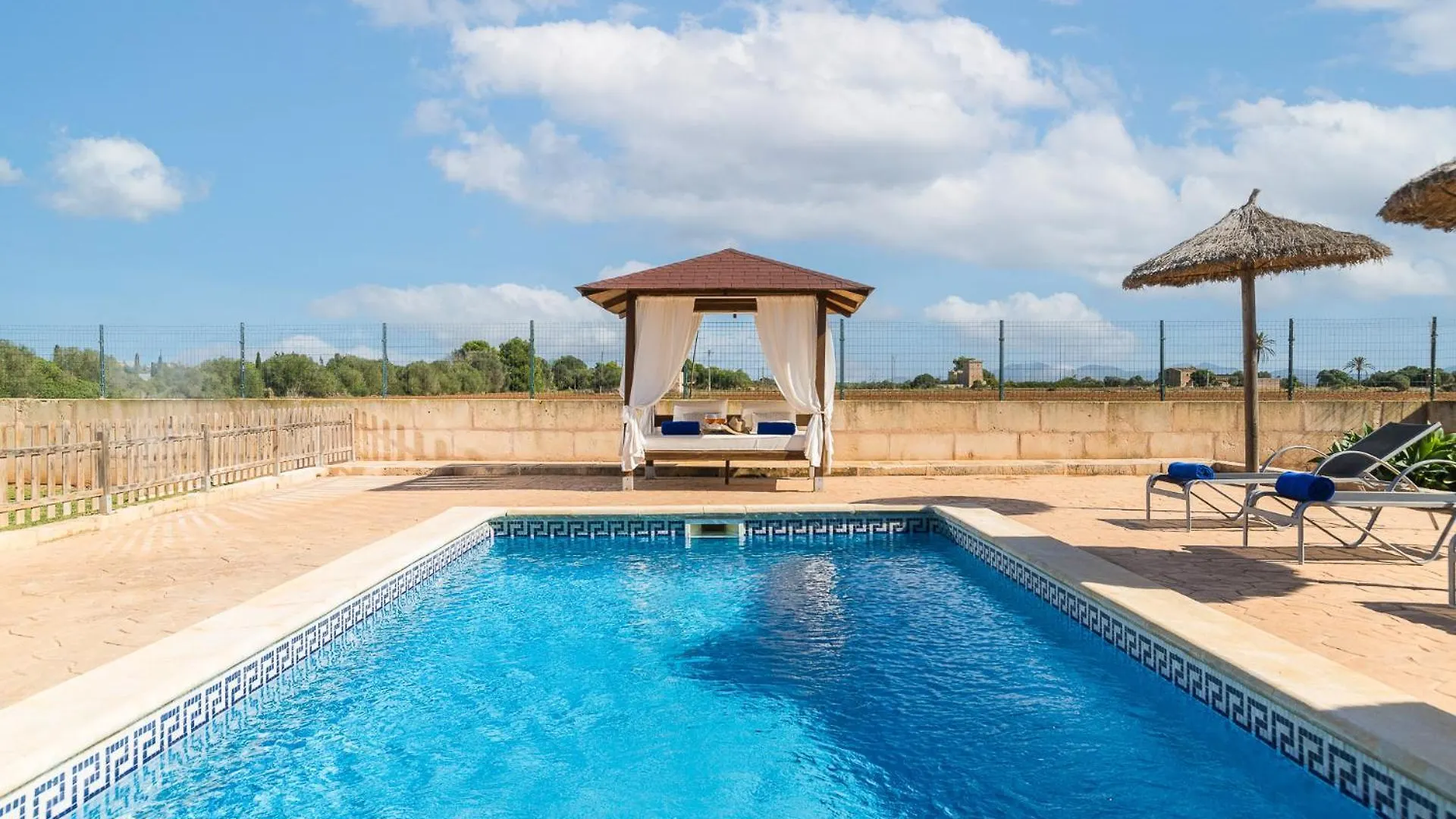 Son Sea Villa Кампос 0*,  Испания